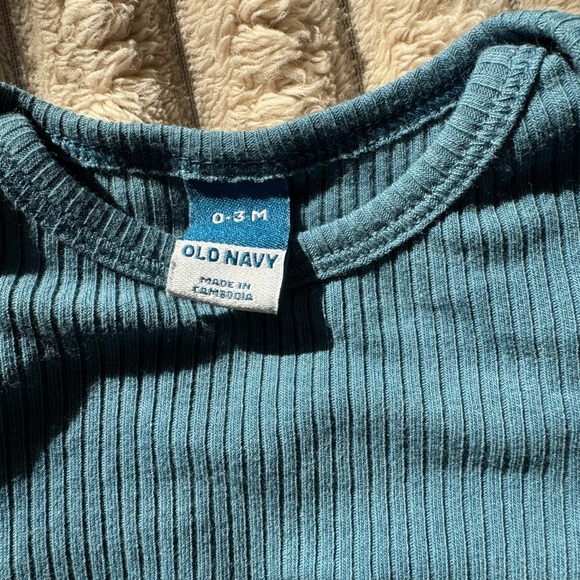 Ribbed Long Sleeve Baby Bodysuits - Picture 3 of 15